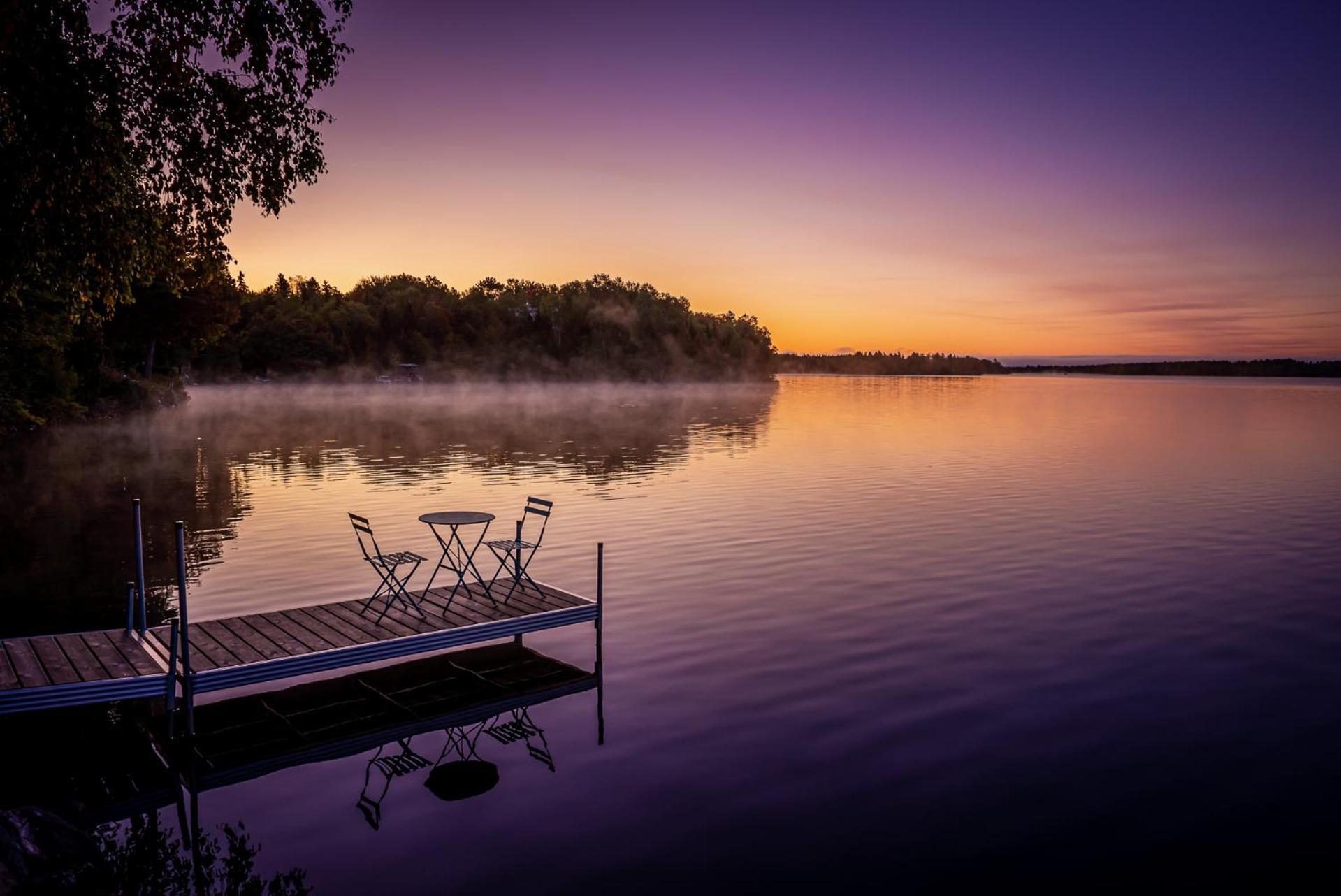 Chalet Du Boathouse, Beaux Souvenirs Au Lac Villa Saint Sebastien Exterior photo